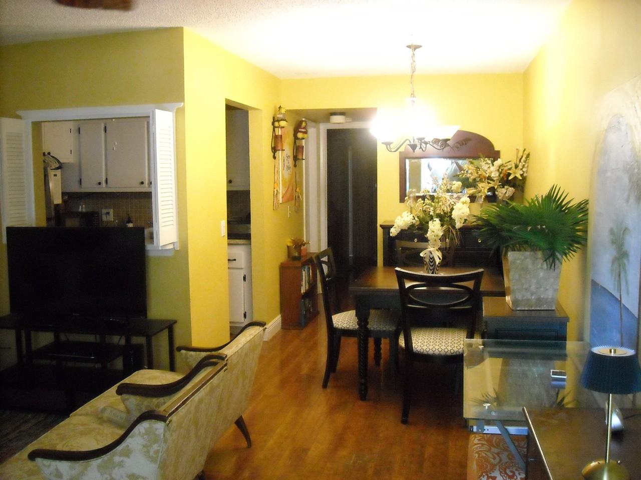 259 Sussex M - Photo 4 of 16