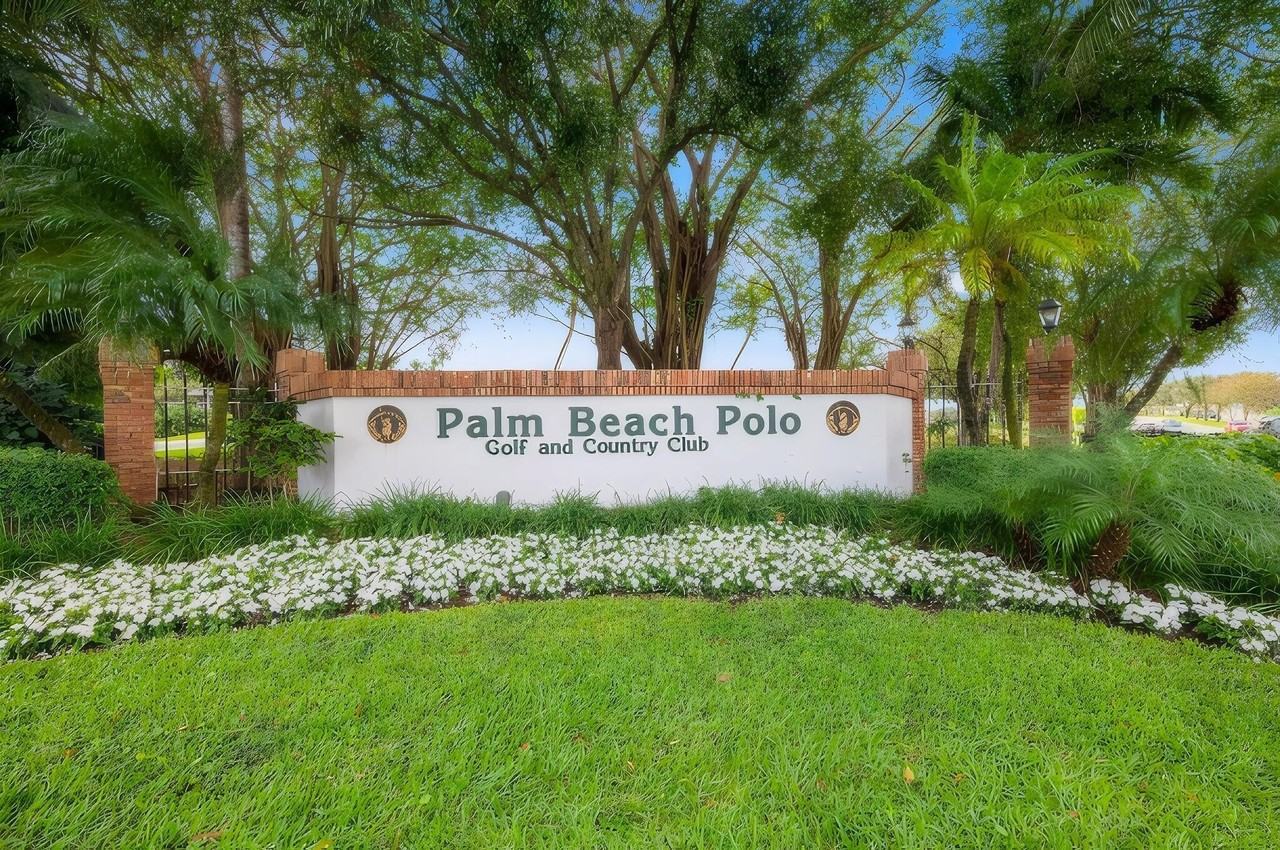 11397 Pond View Dr #E103 - Photo 3 of 50