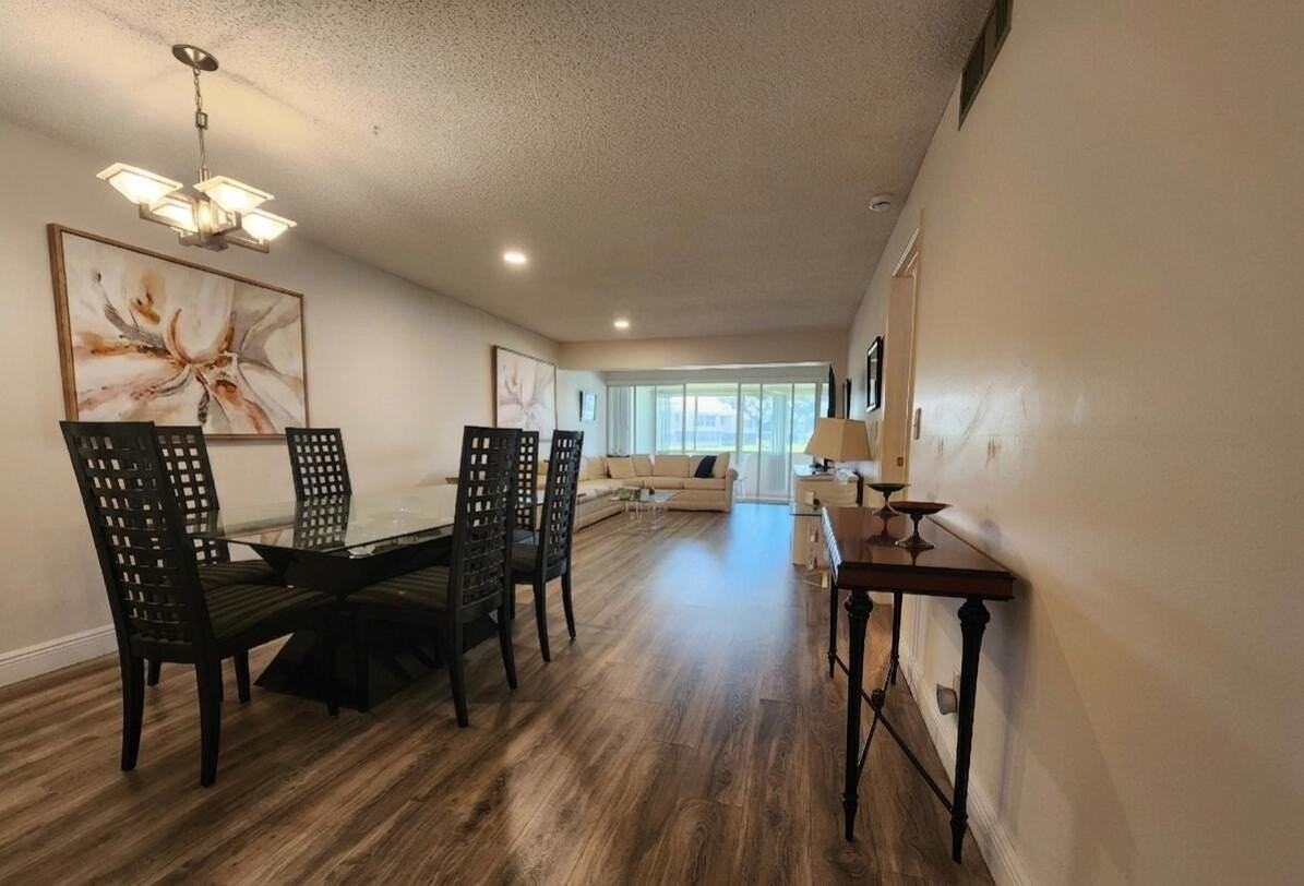 1560 Nw 18th Ave #104 - Photo 4 of 34