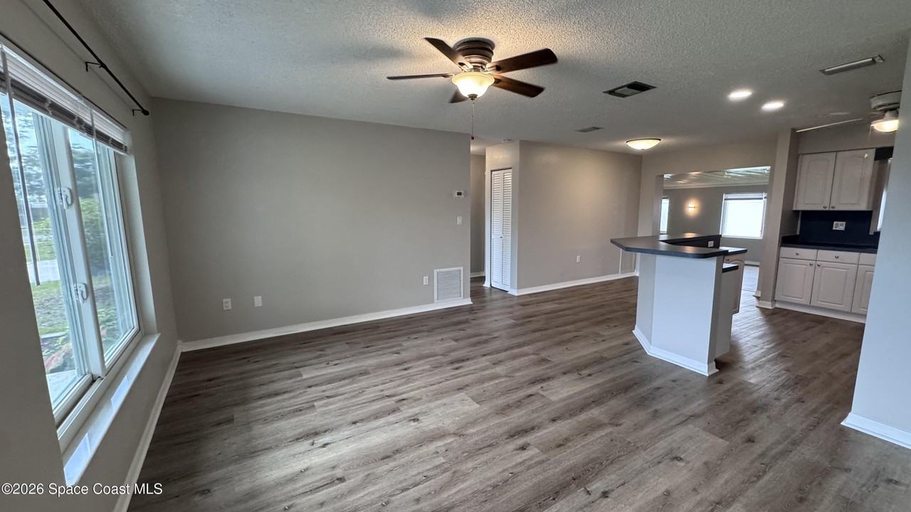 2137 Laden Rd - Photo 5 of 23