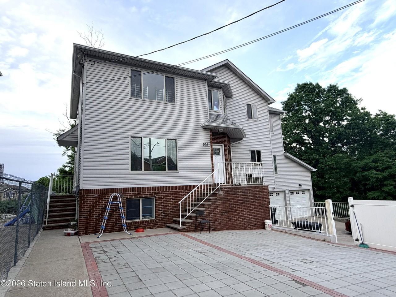 305 Osgood Ave #2 - Photo 7 of 10