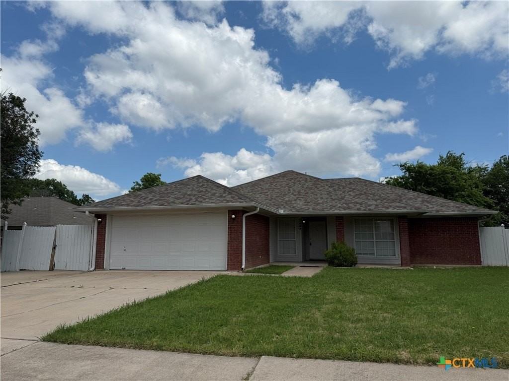 3404 Granite Dr - Photo 2 of 20