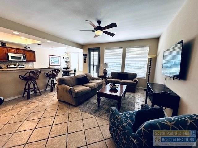 18 Harbor Town - Photo 2 of 41