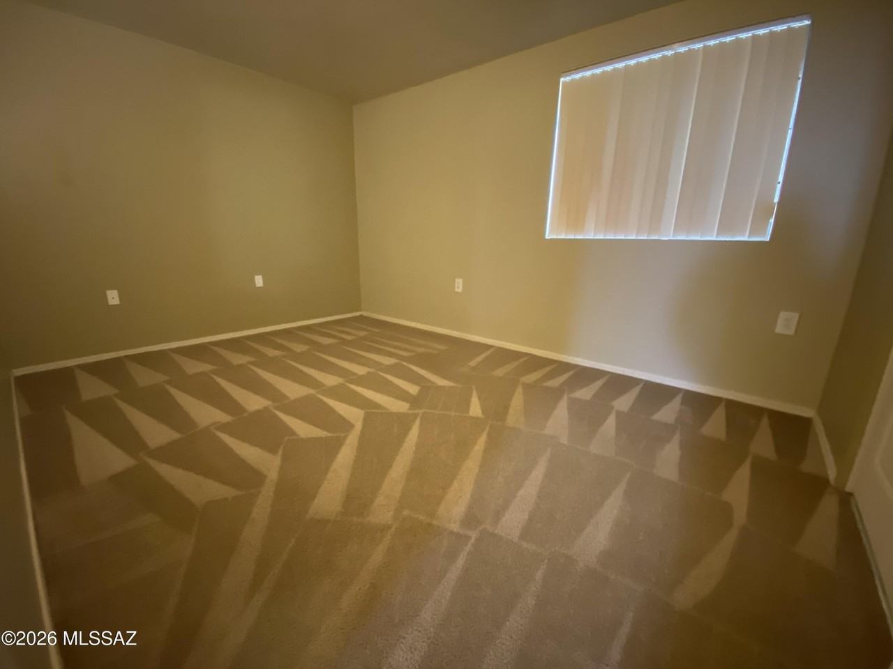 350 N Silverbell Rd #94 - Photo 7 of 16