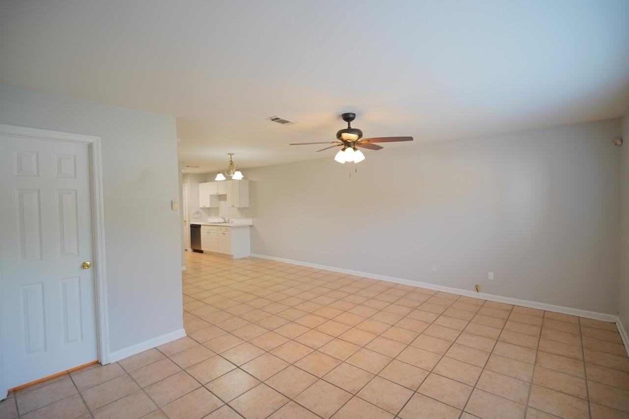 859 W Brevard St #2 - Photo 2 of 34