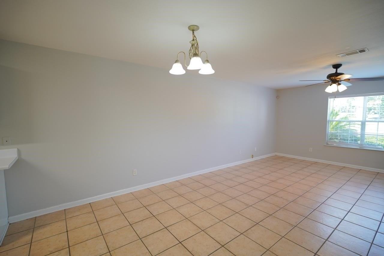 859 W Brevard St #2 - Photo 4 of 34