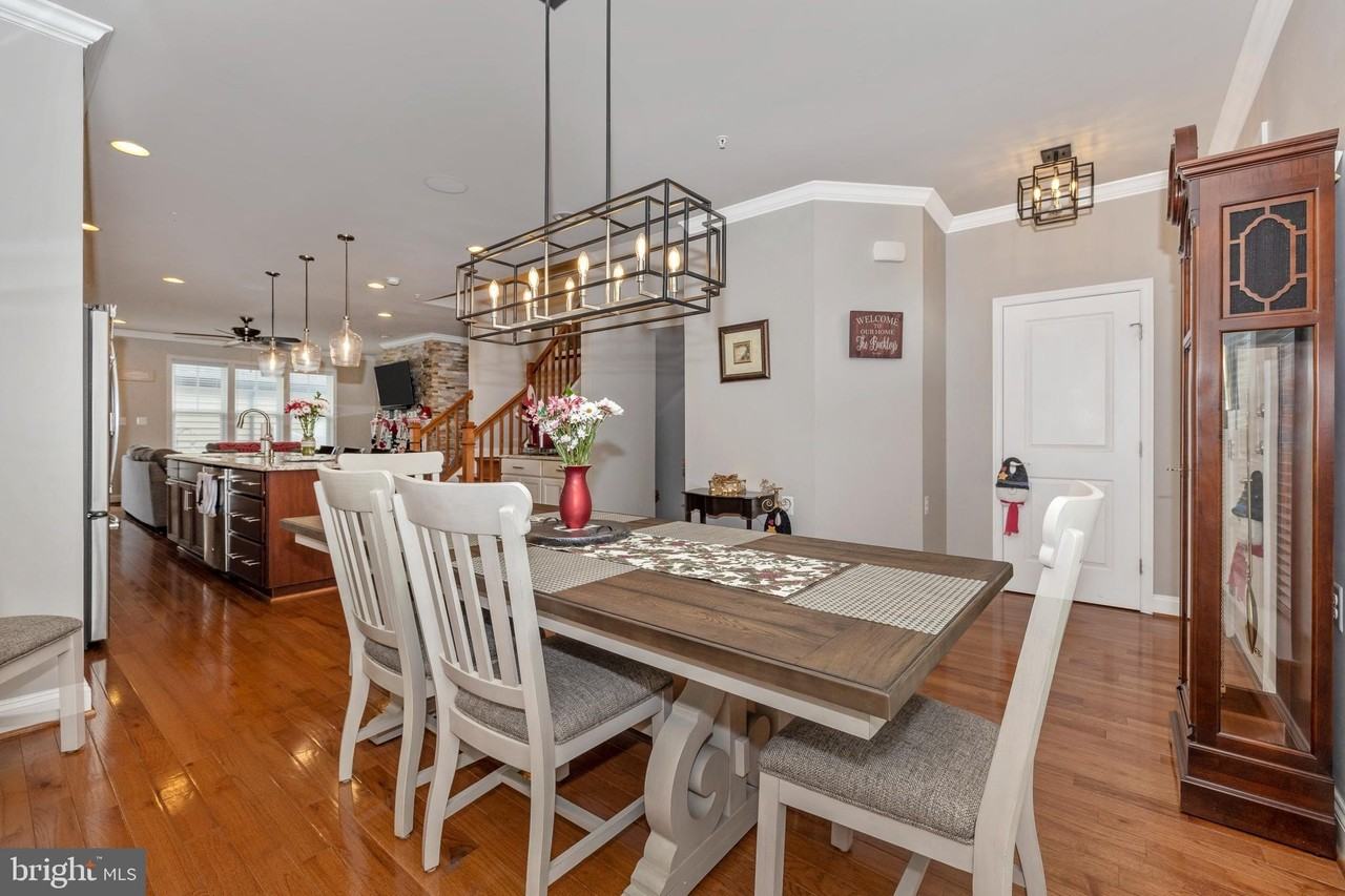 619 Blandwood Rd - Photo 7 of 50