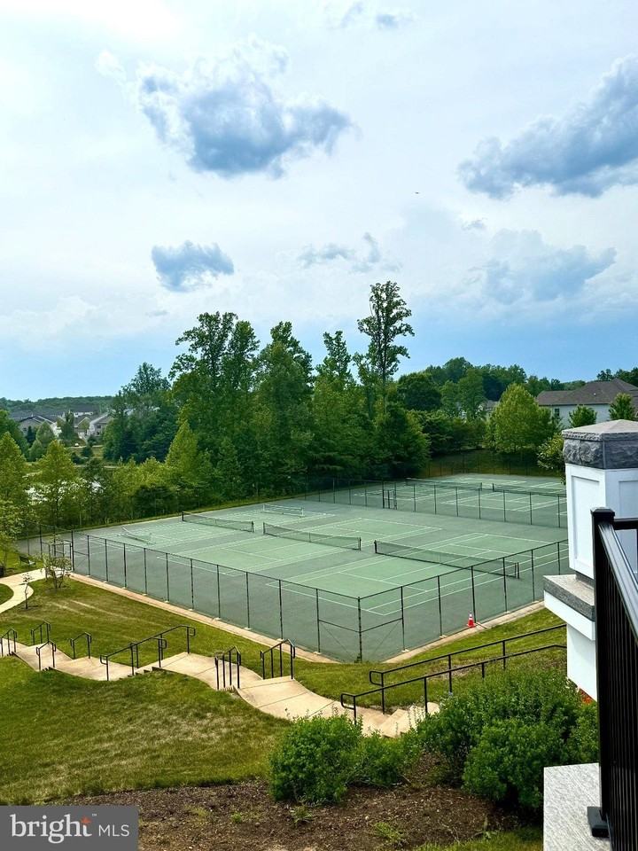 2812 Medstead Ln - Photo 6 of 6