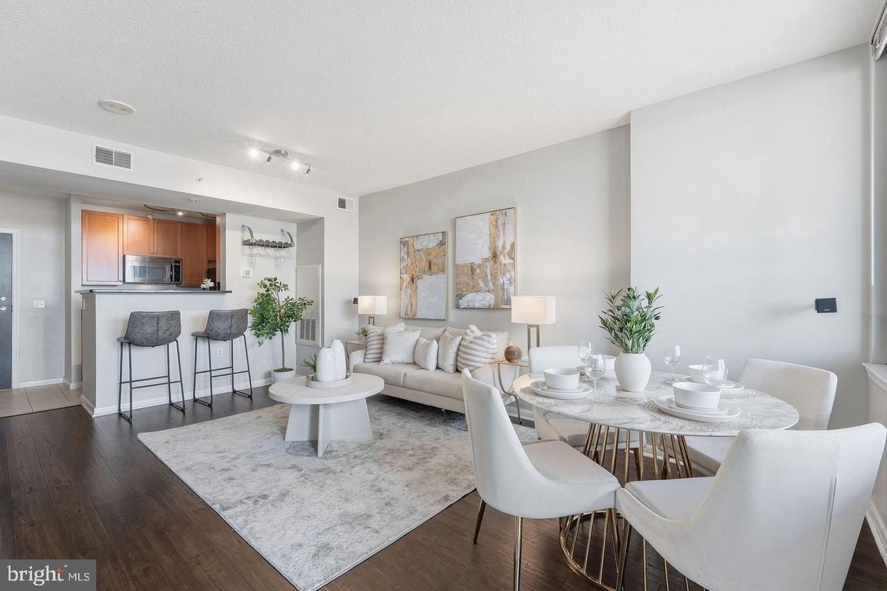 851 N Glebe Rd #1914 - Photo 7 of 38