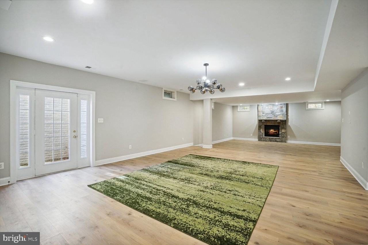 6390 Gayfields Rd - Photo 4 of 15