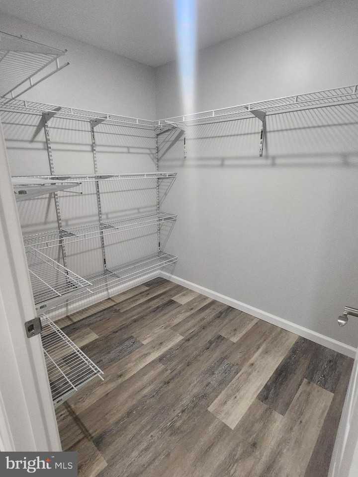 65 Woods Edge Rd #18 - Photo 7 of 12