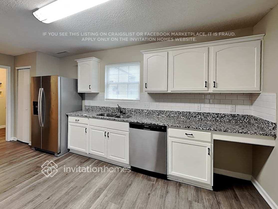 1590 Matthew Allen Cir - Photo 6 of 20