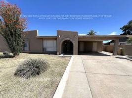 featured image of 4619 W Saguaro Dr