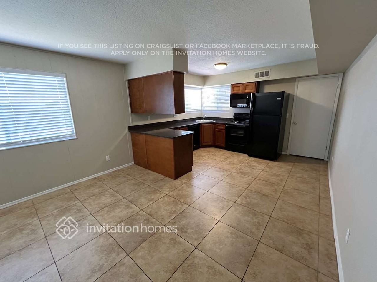 4619 W Saguaro Dr - Photo 3 of 10