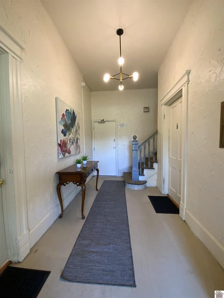 1401 Jefferson St Apt A - Photo 7 of 29