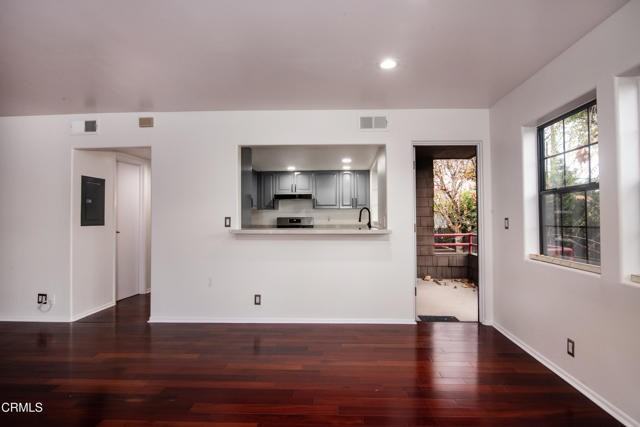 787 Magnolia Ave #3 - Photo 3 of 8