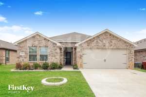 featured image of 1608 River Oak Ln