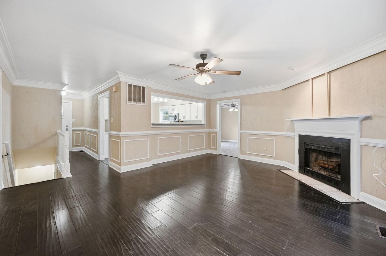 28 Cherry Laurel Dr - Photo 6 of 21