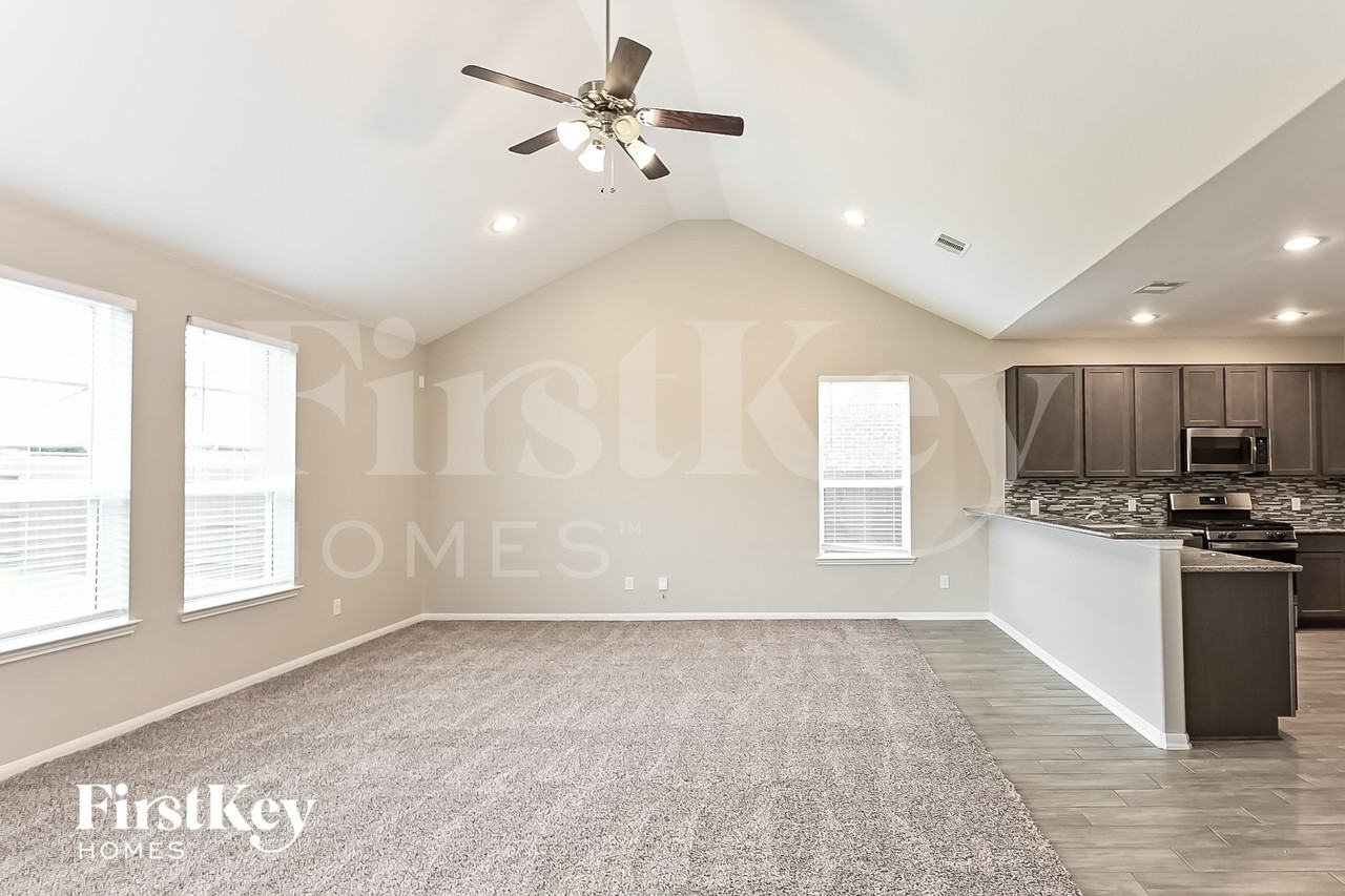 15319 Kinord Run Dr - Photo 4 of 16