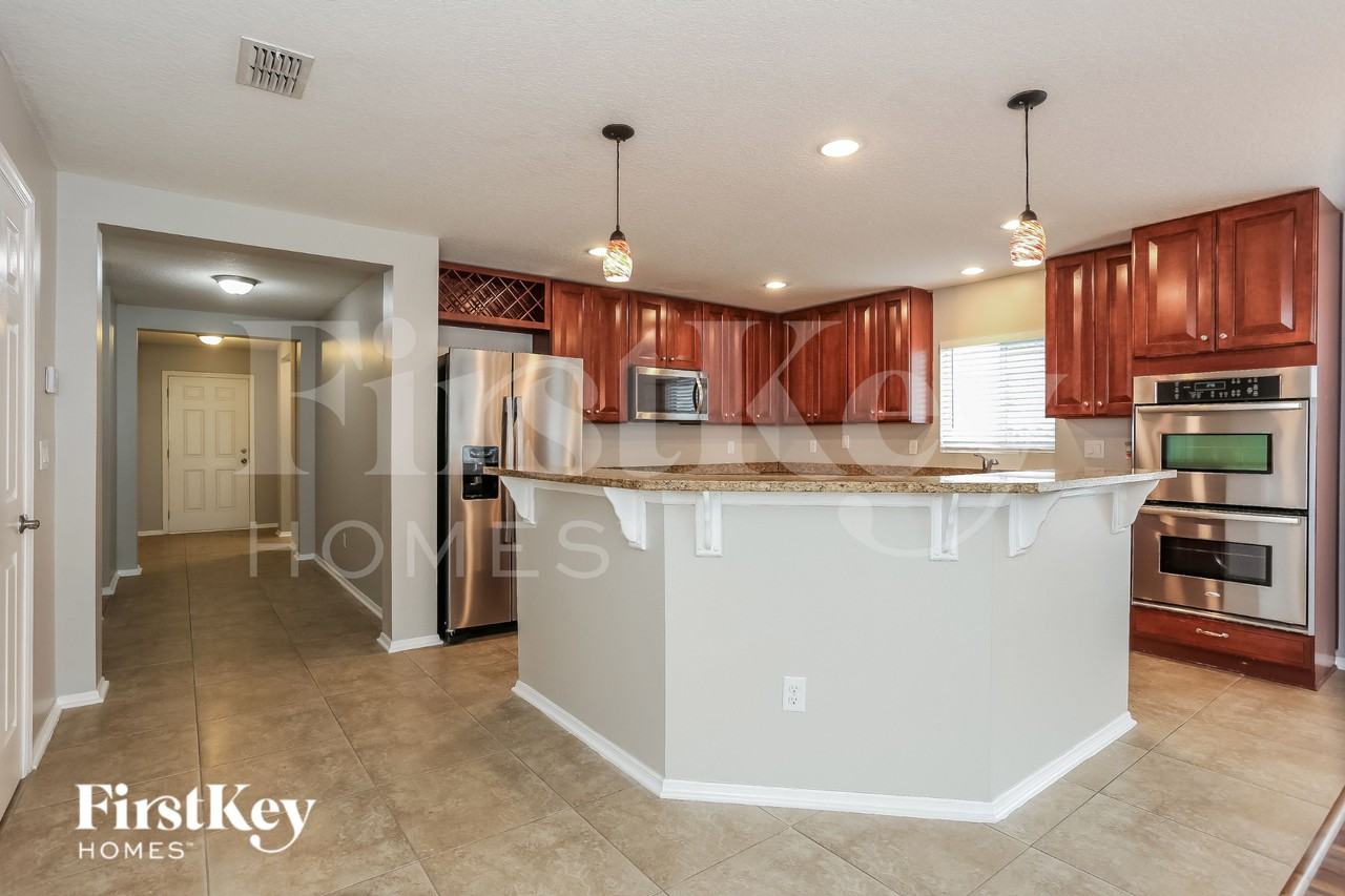 335 Candlebark Dr - Photo 5 of 15