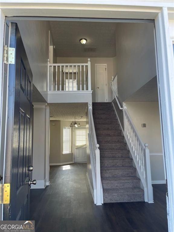 700 Cannoli Ct - Photo 5 of 32