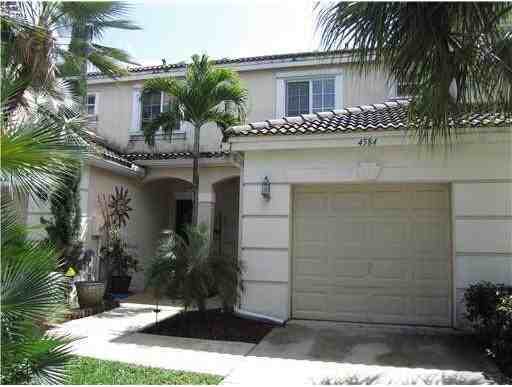 4584 Palmbrooke Cir - Photo 2 of 8