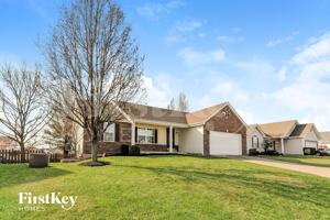 featured image of 212 Royallmanor Ln