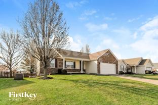 212 Royallmanor Ln - Photo 1 of 1