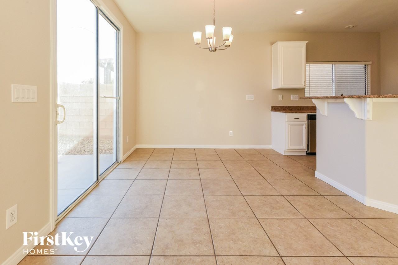 215 Del Cira Ave - Photo 3 of 15