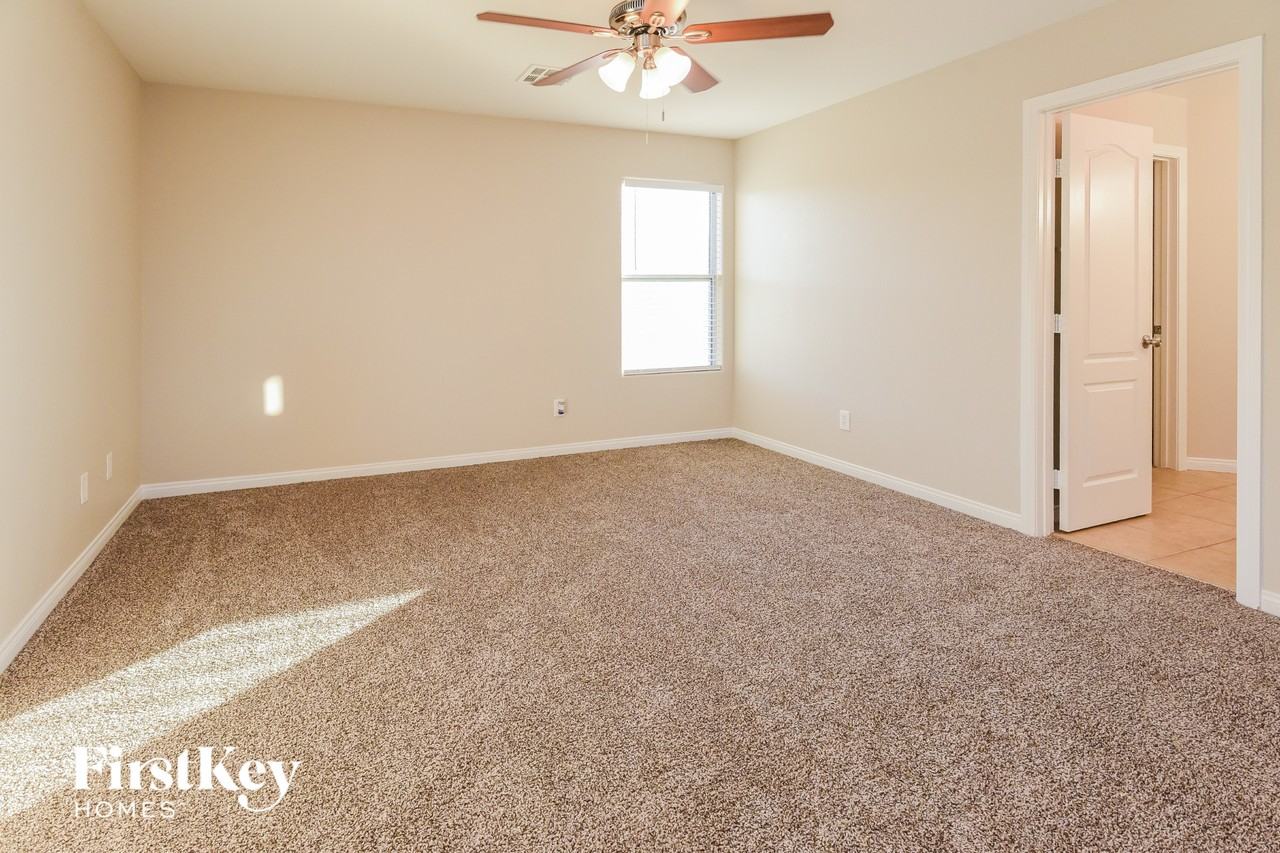 215 Del Cira Ave - Photo 7 of 15