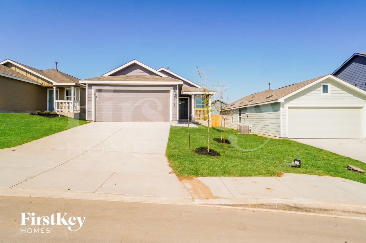 6415 Rye Pond