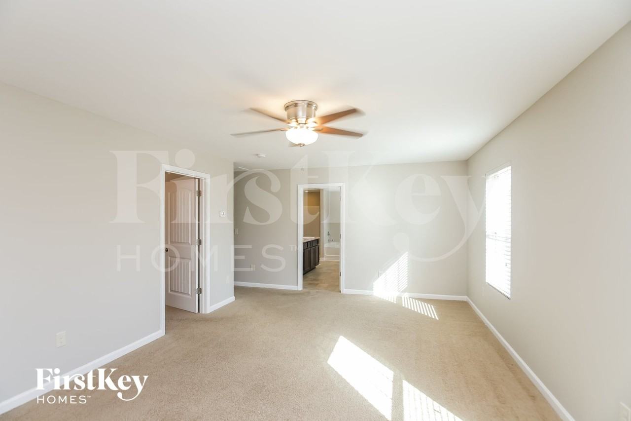 90 Westin Way - Photo 5 of 15