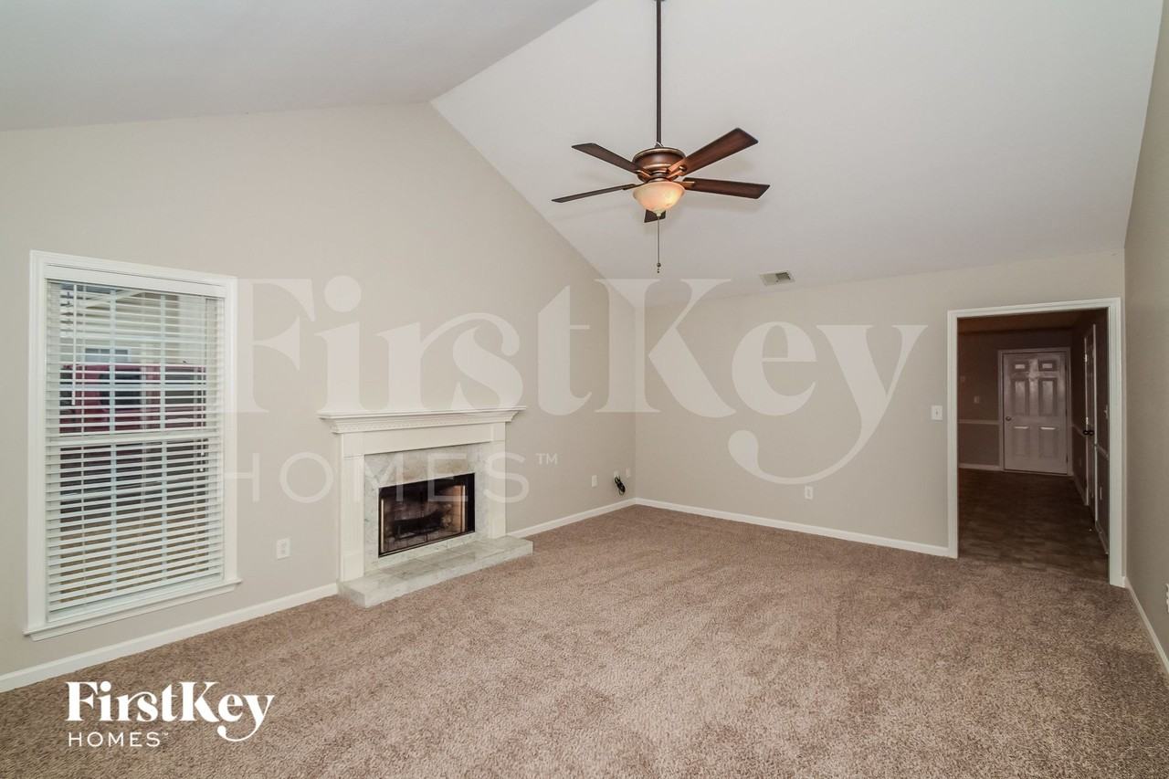 6296 Russet Landing Cir - Photo 3 of 15