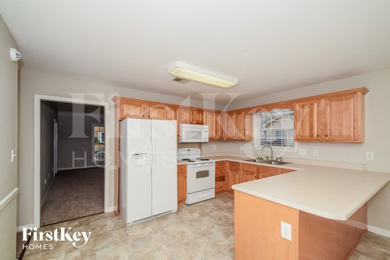 6296 Russet Landing Cir - Photo 6 of 15