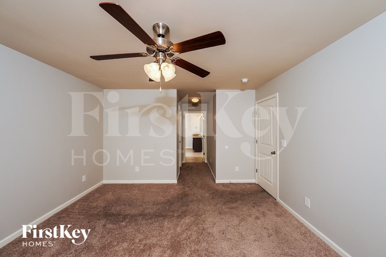 4683 Deer Foot Path - Photo 7 of 15