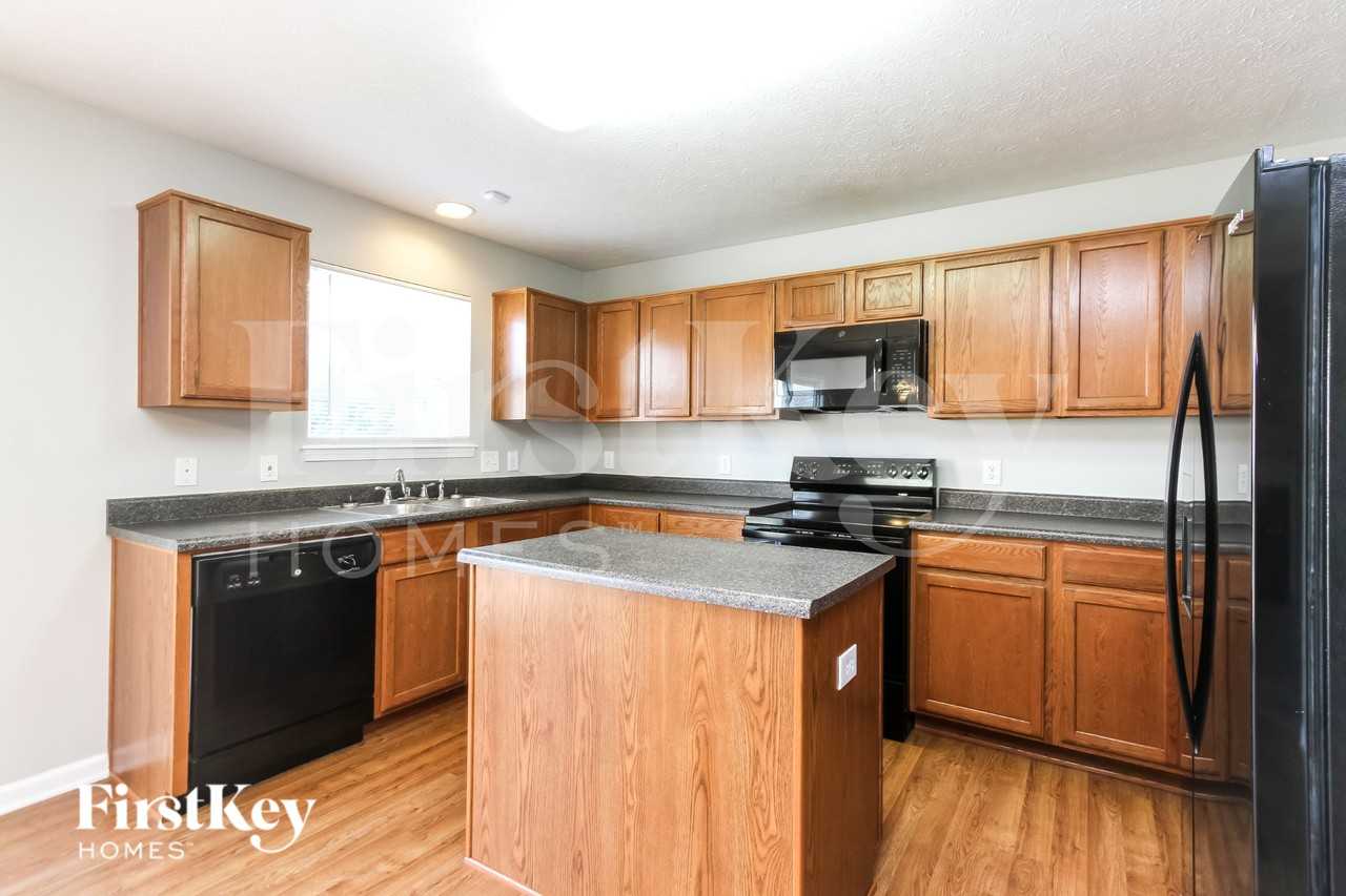 3537 Birchfield Pl - Photo 6 of 16