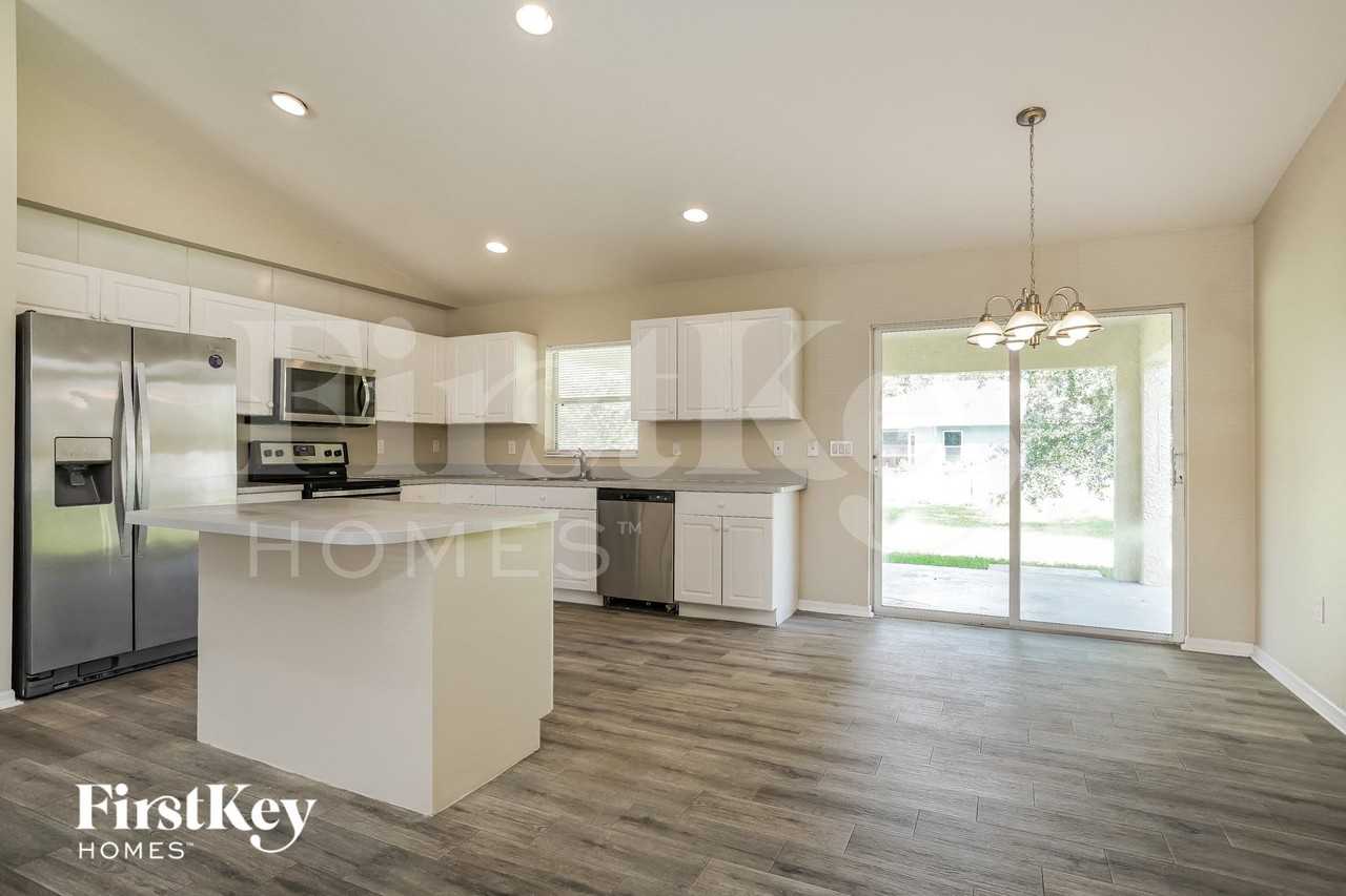 3506 Nepl - Photo 4 of 15