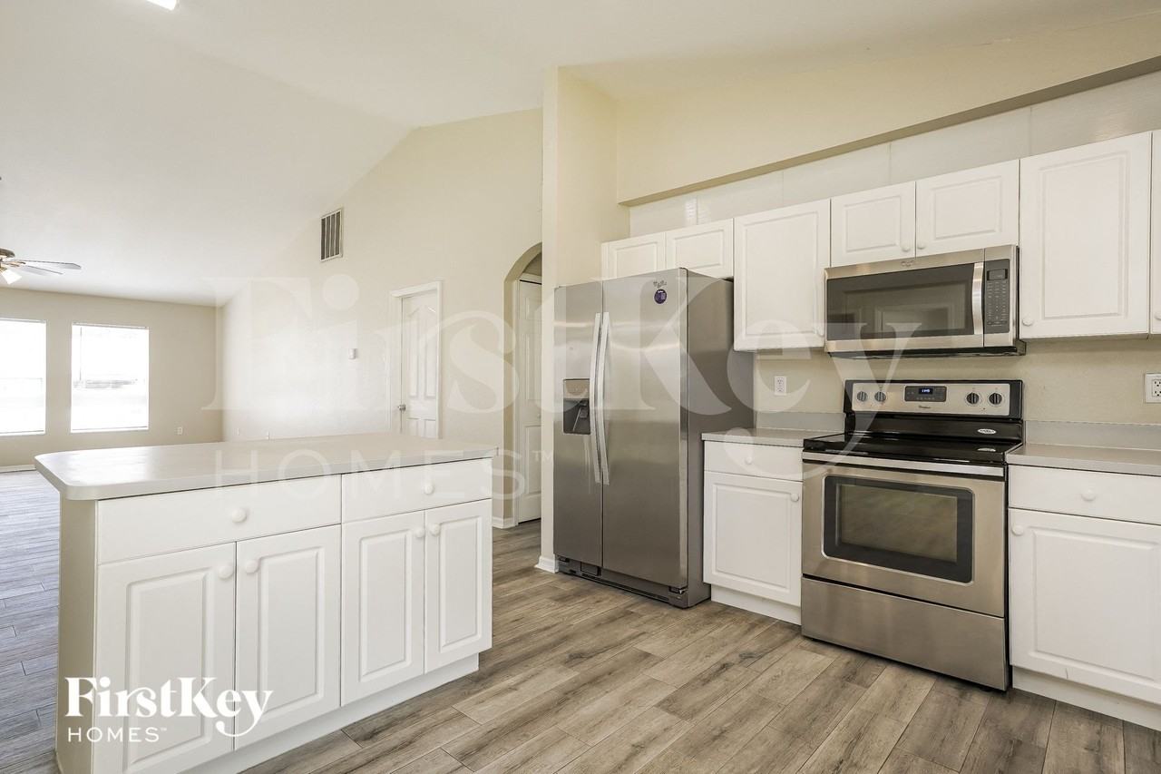 3506 Nepl - Photo 6 of 15