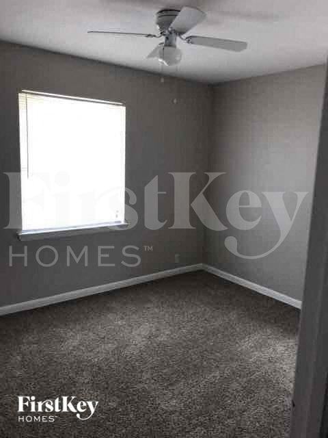 3101 Marydale Rd - Photo 6 of 12