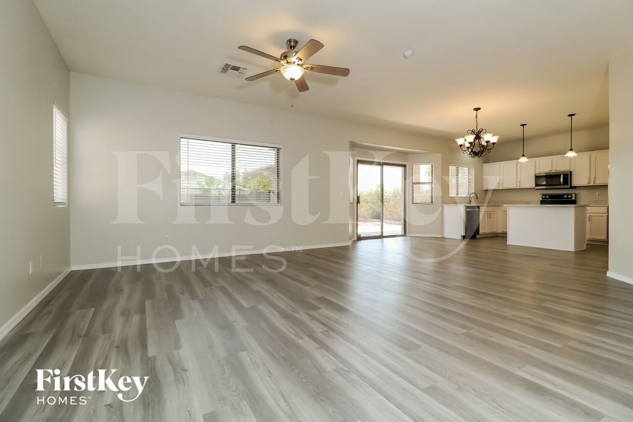 13123 W Gelding Cir - Photo 4 of 15