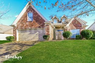1088 Red Fern Cir W - Photo 1 of 1