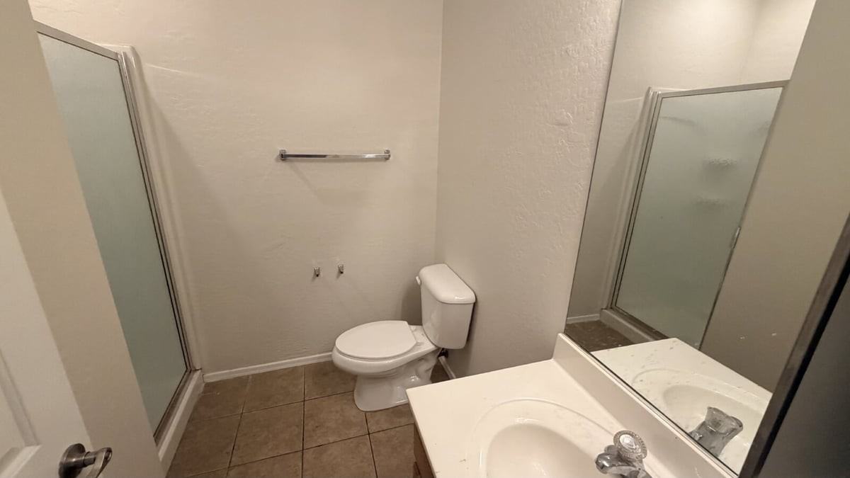 43531 W Oster Dr - Photo 2 of 16