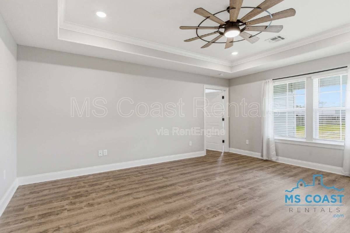 14179 Debra Barbee Ct - Photo 3 of 9