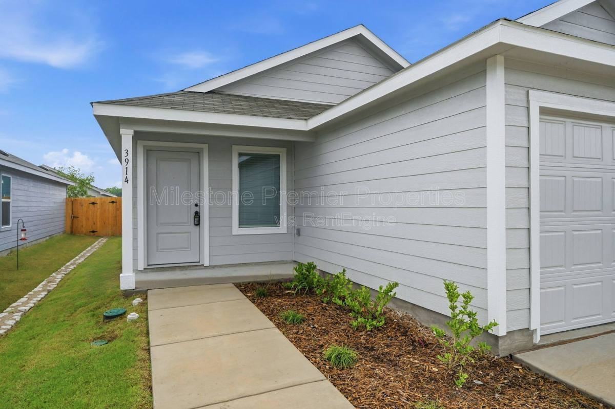 3914 Ontario Way - Photo 3 of 10