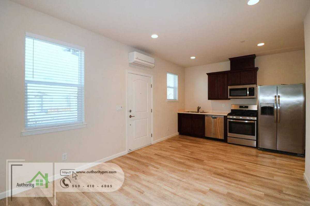 838 Mission De Oro Dr #A - Photo 7 of 9