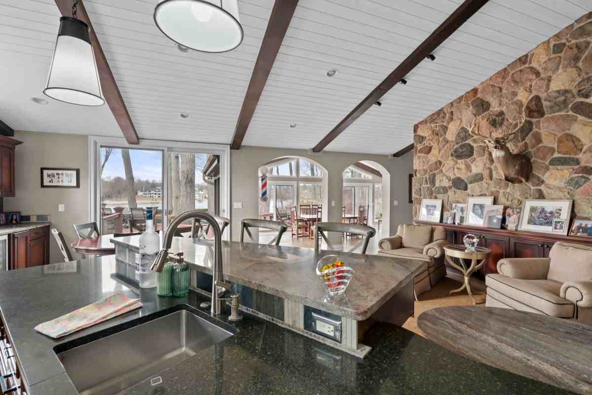 3525 Brookside Dr - Photo 7 of 13