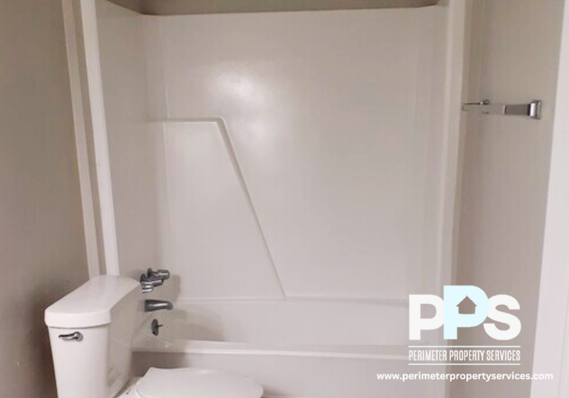 1126 Maple St #8 - Photo 7 of 24