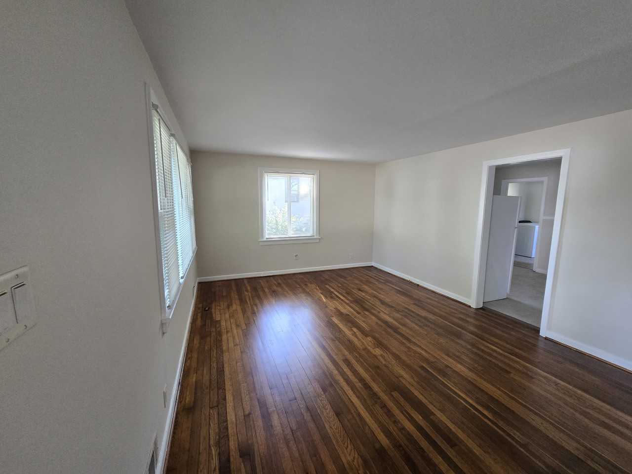 2305 Golden Rd - Photo 2 of 10