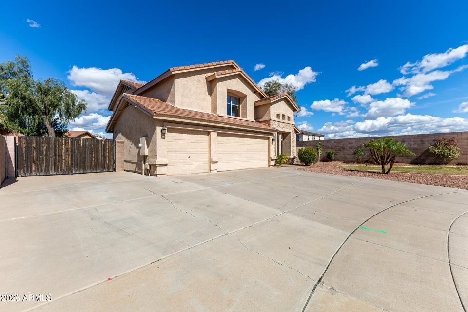 10352 W Primrose Dr - Photo 2 of 31