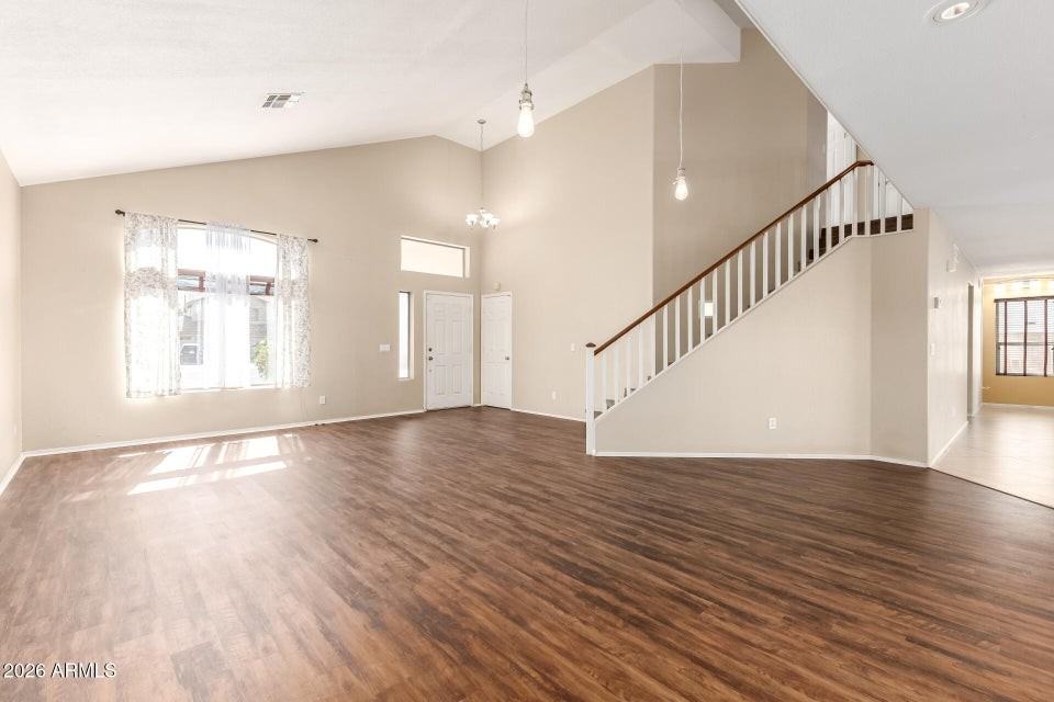 10352 W Primrose Dr - Photo 5 of 31